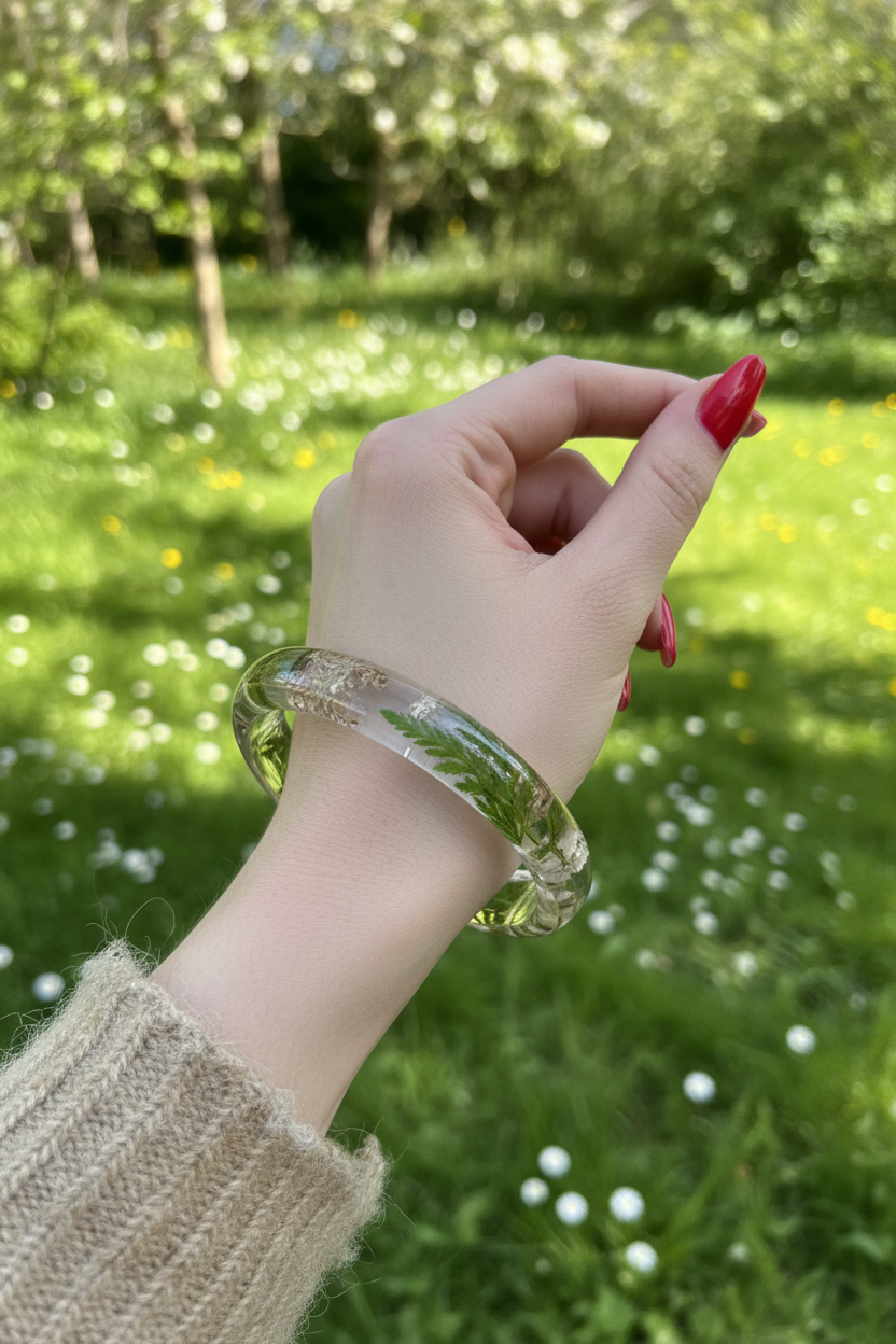 Bracelet résine feuilles vertes printemps